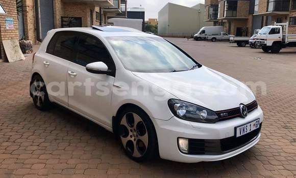 Acheter Occasion Voiture Volkswagen Golf GTI Blanc à Nhlangano, Shiselweni District Acheter Occasion Voiture Volkswagen Golf GTI Blanc à Nhlangano, Shiselweni District