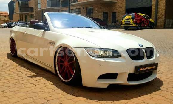 Acheter Occasion Voiture BMW M3 Blanc à Mbabane, Manzini Acheter Occasion Voiture BMW M3 Blanc à Mbabane, Manzini
