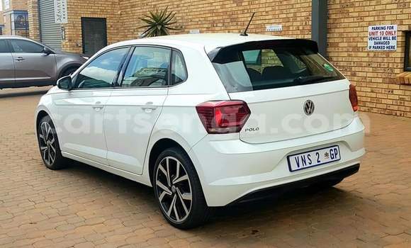 Acheter Occasion Voiture Volkswagen Polo Blanc à Manzini, Manzini Acheter Occasion Voiture Volkswagen Polo Blanc à Manzini, Manzini