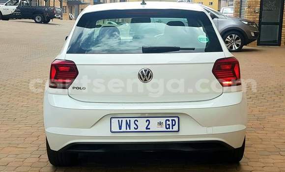 Acheter Occasion Voiture Volkswagen Polo Blanc à Manzini, Manzini Acheter Occasion Voiture Volkswagen Polo Blanc à Manzini, Manzini