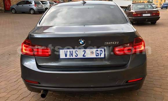 Nunua Ilio tumika BMW 3–Series Silver Gari ndani ya Nhlangano nchini Wilaya ya Shiselweni Nunua Ilio tumika BMW 3–Series Silver Gari ndani ya Nhlangano nchini Wilaya ya Shiselweni