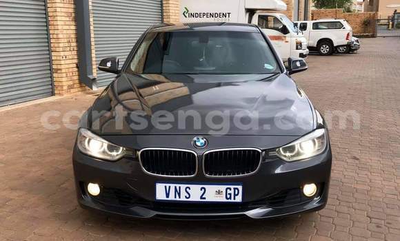 Nunua Ilio tumika BMW 3–Series Silver Gari ndani ya Nhlangano nchini Wilaya ya Shiselweni Nunua Ilio tumika BMW 3–Series Silver Gari ndani ya Nhlangano nchini Wilaya ya Shiselweni