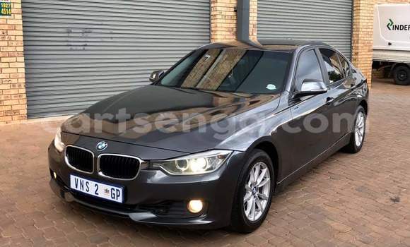 Nunua Ilio tumika BMW 3–Series Silver Gari ndani ya Nhlangano nchini Wilaya ya Shiselweni Nunua Ilio tumika BMW 3–Series Silver Gari ndani ya Nhlangano nchini Wilaya ya Shiselweni