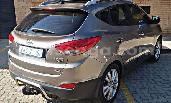 Buy Used Hyundai ix35 Other Car in Nhlangano in Shiselweni District Buy Used Hyundai ix35 Other Car in Nhlangano in Shiselweni District