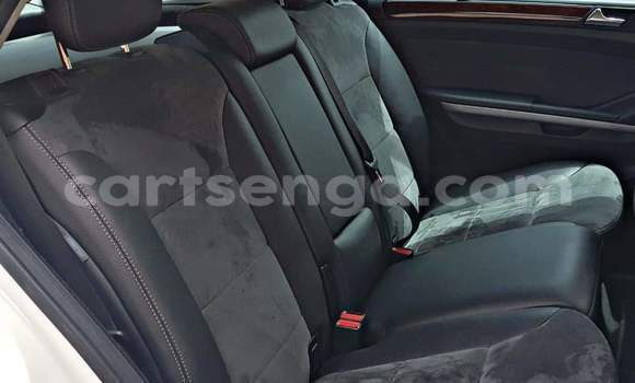 Acheter Occasion Voiture Mercedes‒Benz ML–Class Blanc à Manzini, Manzini Acheter Occasion Voiture Mercedes‒Benz ML–Class Blanc à Manzini, Manzini