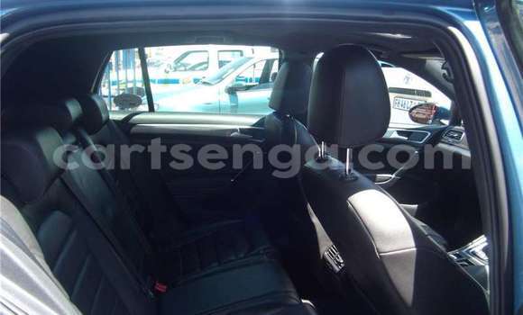 Buy Used Volkswagen Golf Blue Car in Bhunya in Manzini Buy Used Volkswagen Golf Blue Car in Bhunya in Manzini