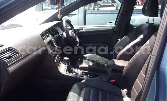 Buy Used Volkswagen Golf Blue Car in Bhunya in Manzini Buy Used Volkswagen Golf Blue Car in Bhunya in Manzini