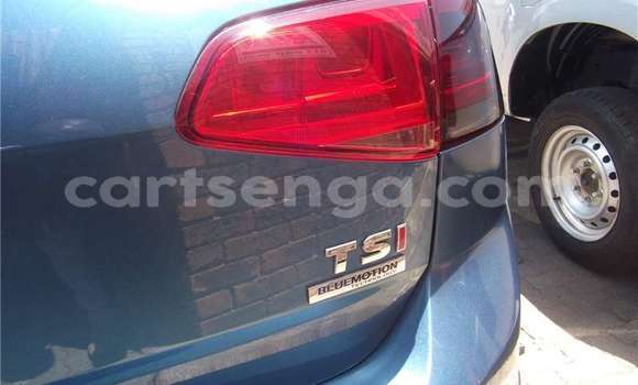 Buy Used Volkswagen Golf Blue Car in Bhunya in Manzini Buy Used Volkswagen Golf Blue Car in Bhunya in Manzini