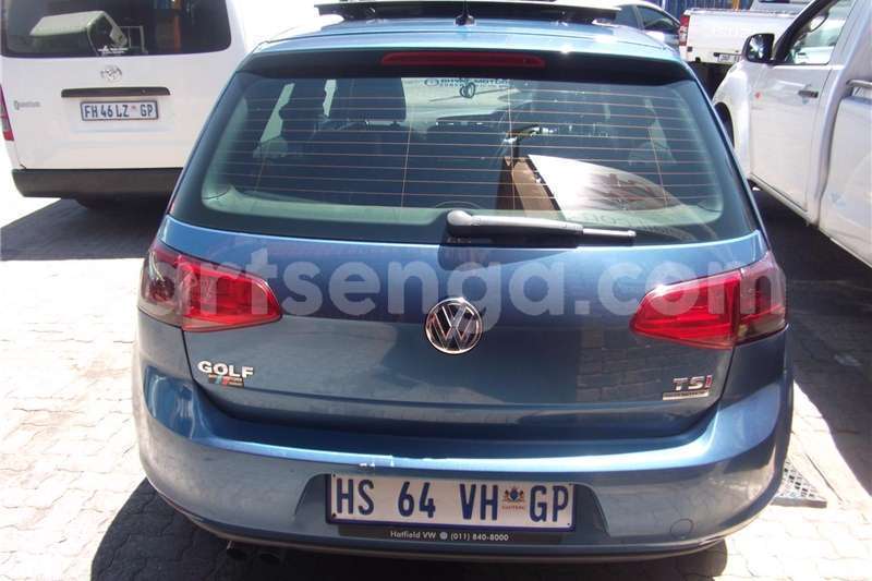 Big with watermark vw golf hatch golf vii 1 4 tsi comfortline dsg 2014 id 62094219 type main