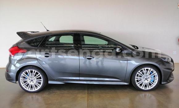 Acheter Occasion Voiture Ford Focus RS Beige à Manzini, Manzini Acheter Occasion Voiture Ford Focus RS Beige à Manzini, Manzini