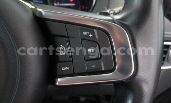 Nunua Ilio tumika Jaguar F-Pace White Gari ndani ya Mbabane nchini Manzini Nunua Ilio tumika Jaguar F-Pace White Gari ndani ya Mbabane nchini Manzini