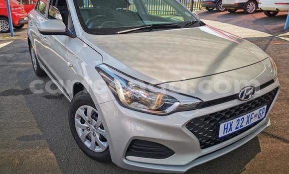 Nunua Ilio tumika Hyundai i20 Silver Gari ndani ya Manzini nchini Manzini
