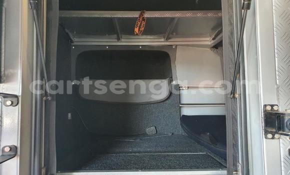 Nunua Ilio tumika Toyota Land Cruiser White Gari ndani ya Bulembu nchini Hhohho Nunua Ilio tumika Toyota Land Cruiser White Gari ndani ya Bulembu nchini Hhohho