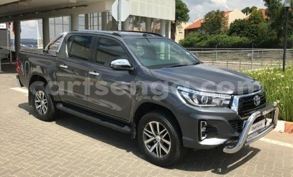 Acheter Occasion Voiture Toyota Hilux Gris à Bulembu, Hhohho Acheter Occasion Voiture Toyota Hilux Gris à Bulembu, Hhohho