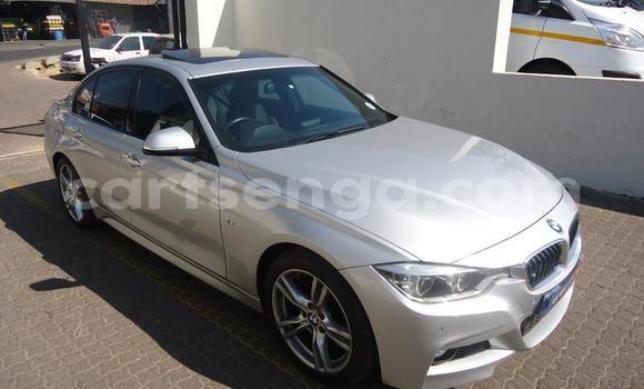 Acheter Occasion Voiture BMW 3–Series Gris à Ezulwini, Hhohho Acheter Occasion Voiture BMW 3–Series Gris à Ezulwini, Hhohho