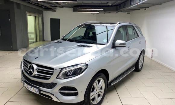 Nunua Ilio tumika Mercedes‒Benz GLE Silver Gari ndani ya Ezulwini nchini Hhohho Nunua Ilio tumika Mercedes‒Benz GLE Silver Gari ndani ya Ezulwini nchini Hhohho