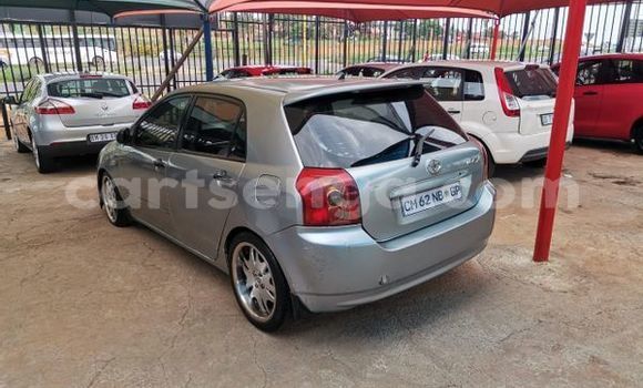 Nunua Ilio tumika Toyota Runx Silver Gari ndani ya Bulembu nchini Hhohho Nunua Ilio tumika Toyota Runx Silver Gari ndani ya Bulembu nchini Hhohho