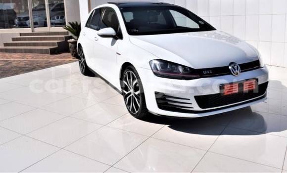 Nunua Ilio tumika Volkswagen Golf GTI White Gari ndani ya Manzini nchini Manzini Nunua Ilio tumika Volkswagen Golf GTI White Gari ndani ya Manzini nchini Manzini
