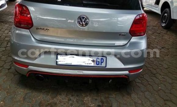 Nunua Ilio tumika Volkswagen Polo Silver Gari ndani ya Mbabane nchini Manzini Nunua Ilio tumika Volkswagen Polo Silver Gari ndani ya Mbabane nchini Manzini