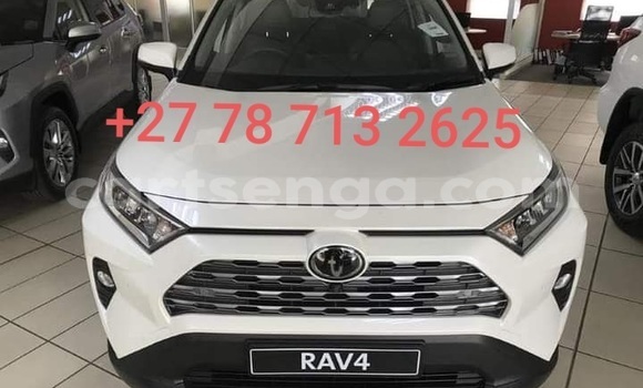 Acheter Occasion Voiture Toyota RAV4 Blanc à Bulembu, Hhohho Acheter Occasion Voiture Toyota RAV4 Blanc à Bulembu, Hhohho