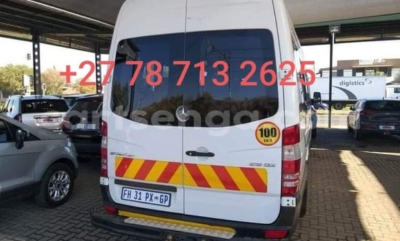 Nunua Ilio tumika Mercedes‒Benz AMG GLE White Gari ndani ya Bulembu nchini Hhohho Nunua Ilio tumika Mercedes‒Benz AMG GLE White Gari ndani ya Bulembu nchini Hhohho