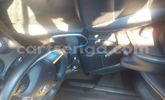 Buy Used Toyota Hilux White Car in Ezulwini in Hhohho Buy Used Toyota Hilux White Car in Ezulwini in Hhohho