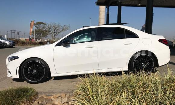 Acheter Occasion Voiture Mercedes‒Benz A–Class Blanc à Ezulwini, Hhohho Acheter Occasion Voiture Mercedes‒Benz A–Class Blanc à Ezulwini, Hhohho