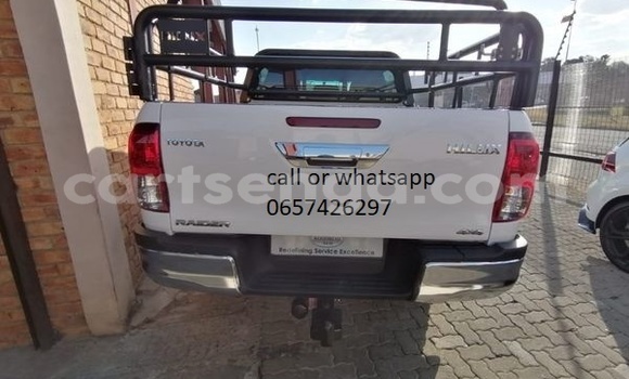 Acheter Occasion Voiture Toyota Hilux Blanc à Ezulwini, Hhohho Acheter Occasion Voiture Toyota Hilux Blanc à Ezulwini, Hhohho