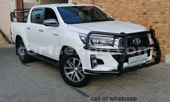 Acheter Occasion Voiture Toyota Hilux Blanc à Ezulwini, Hhohho Acheter Occasion Voiture Toyota Hilux Blanc à Ezulwini, Hhohho
