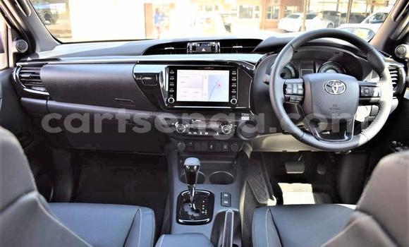 Buy Used Toyota Hilux Blue Car in Ezulwini in Hhohho Buy Used Toyota Hilux Blue Car in Ezulwini in Hhohho