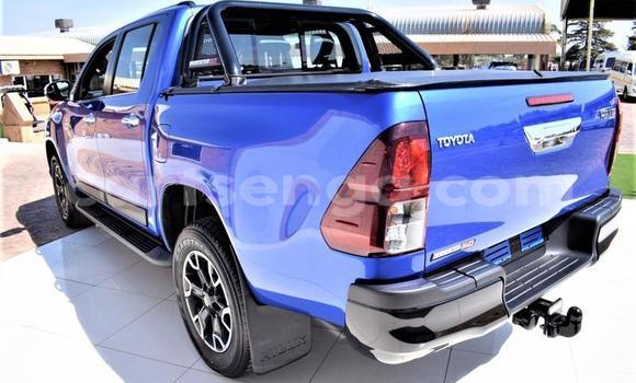 Buy Used Toyota Hilux Blue Car in Ezulwini in Hhohho Buy Used Toyota Hilux Blue Car in Ezulwini in Hhohho