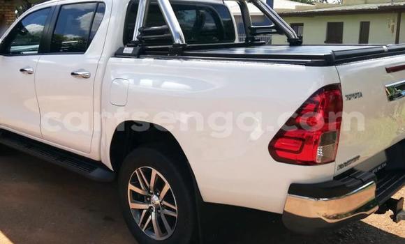 Acheter Occasion Voiture Toyota Hilux Blanc à Ezulwini, Hhohho Acheter Occasion Voiture Toyota Hilux Blanc à Ezulwini, Hhohho