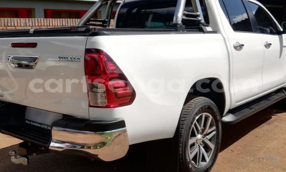 Acheter Occasion Voiture Toyota Hilux Blanc à Ezulwini, Hhohho Acheter Occasion Voiture Toyota Hilux Blanc à Ezulwini, Hhohho