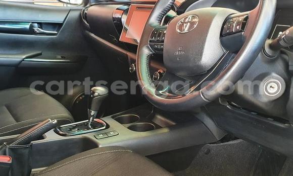 Buy Used Toyota Hilux Silver Car in Mbabane in Manzini Buy Used Toyota Hilux Silver Car in Mbabane in Manzini