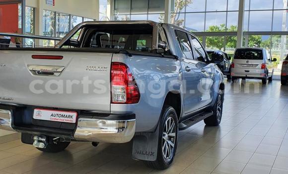 Buy Used Toyota Hilux Silver Car in Mbabane in Manzini Buy Used Toyota Hilux Silver Car in Mbabane in Manzini