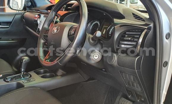 Buy Used Toyota Hilux Silver Car in Mbabane in Manzini Buy Used Toyota Hilux Silver Car in Mbabane in Manzini