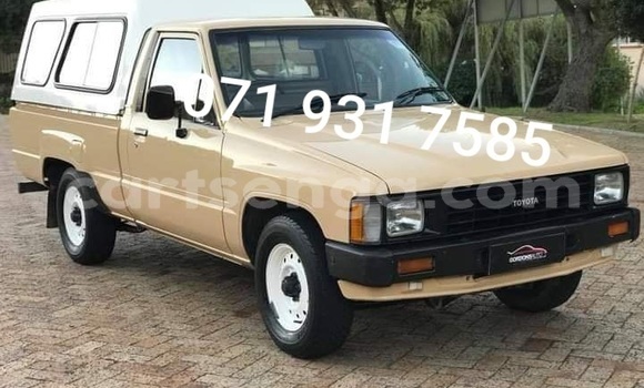 Nunua Ilio tumika Toyota Hilux Other Gari ndani ya Bulembu nchini Hhohho