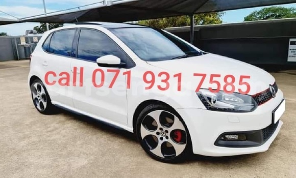 Buy Used Volkswagen Polo White Car in Ezulwini in Hhohho