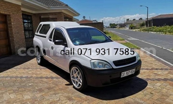 Acheter Occasion Voiture Opel Corsa Blanc à Ezulwini, Hhohho