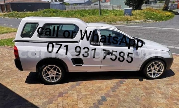 Nunua Ilio tumika Opel Corsa White Gari ndani ya Ezulwini nchini Hhohho Nunua Ilio tumika Opel Corsa White Gari ndani ya Ezulwini nchini Hhohho