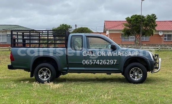 Nunua Ilio tumika Isuzu KB Brown Gari ndani ya Hlatikulu nchini Wilaya ya Shiselweni