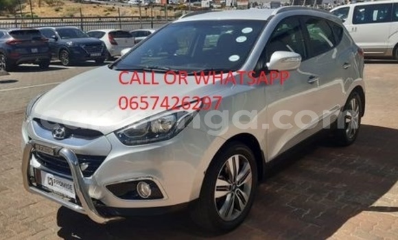 Buy Used Hyundai ix35 Silver Car in Bulembu in Hhohho Buy Used Hyundai ix35 Silver Car in Bulembu in Hhohho