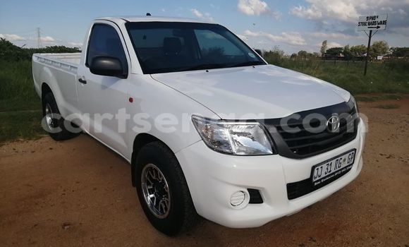 Buy Used Toyota Hilux White Car in Big Bend in Lubombo Buy Used Toyota Hilux White Car in Big Bend in Lubombo