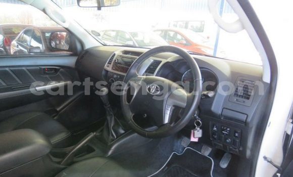 Acheter Occasion Voiture Toyota Hilux Blanc à Manzini, Manzini Acheter Occasion Voiture Toyota Hilux Blanc à Manzini, Manzini