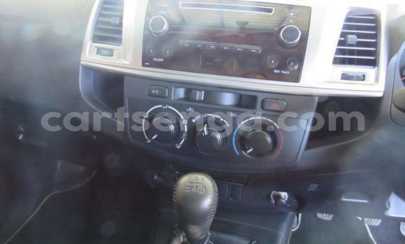 Acheter Occasion Voiture Toyota Hilux Blanc à Manzini, Manzini Acheter Occasion Voiture Toyota Hilux Blanc à Manzini, Manzini