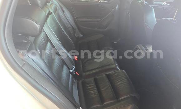 Nunua Ilio tumika Volkswagen Golf GTI White Gari ndani ya Manzini nchini Manzini Nunua Ilio tumika Volkswagen Golf GTI White Gari ndani ya Manzini nchini Manzini