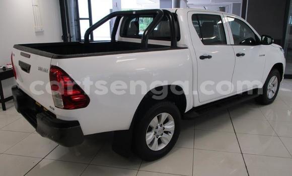 Acheter Occasion Voiture Toyota Hilux Blanc à Manzini, Manzini Acheter Occasion Voiture Toyota Hilux Blanc à Manzini, Manzini