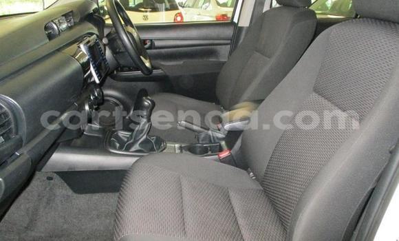 Acheter Occasion Voiture Toyota Hilux Blanc à Manzini, Manzini Acheter Occasion Voiture Toyota Hilux Blanc à Manzini, Manzini