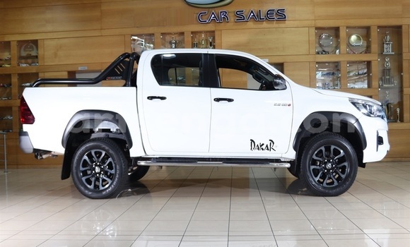 Buy Used Toyota Hilux White Car in Mbabane in Manzini Buy Used Toyota Hilux White Car in Mbabane in Manzini