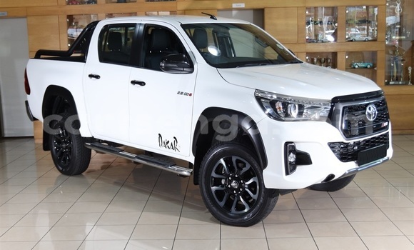 Buy Used Toyota Hilux White Car in Mbabane in Manzini Buy Used Toyota Hilux White Car in Mbabane in Manzini